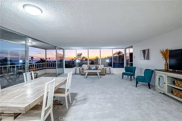 Rancho Palos Verdes, CA 90275,32700 Coastsite Drive #203