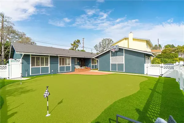 Rancho Palos Verdes, CA 90275,6719 Abbottswood Drive