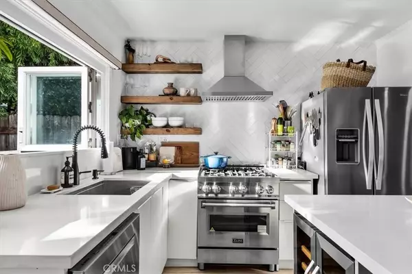 Marina Del Rey, CA 90292,3213 Thatcher Avenue