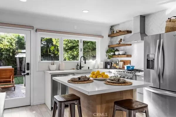 Marina Del Rey, CA 90292,3213 Thatcher Avenue