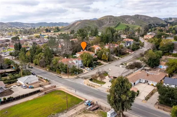 Agoura Hills, CA 91301,5515 Foothill Drive