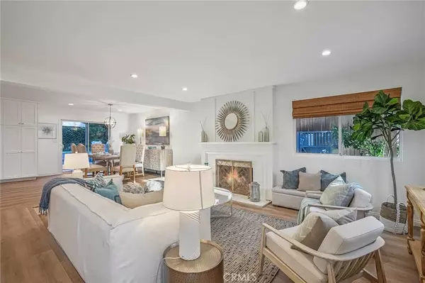 Palos Verdes Estates, CA 90274,2415 Via Anita