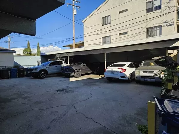 Hawthorne, CA 90250,12606 Doty Avenue