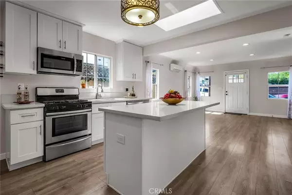 Lomita, CA 90717,26116 Regent Avenue