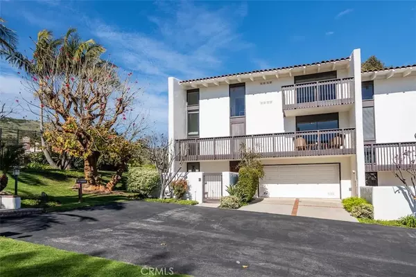 Rancho Palos Verdes, CA 90275,32538 Coastsite Drive