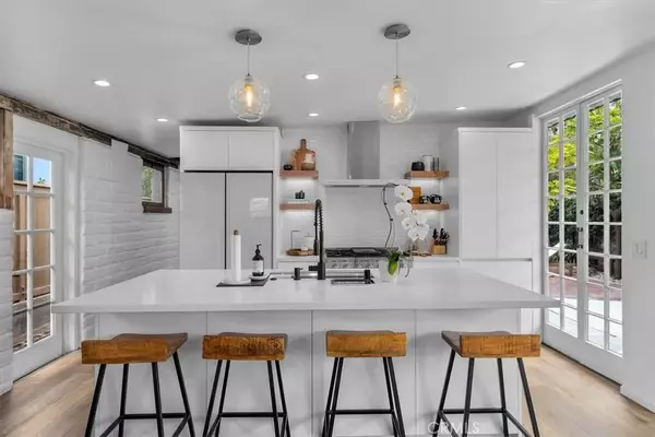 Manhattan Beach, CA 90266,2500 Pine Avenue