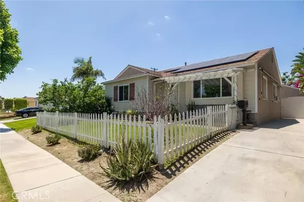 4223 Hackett Avenue, Lakewood, CA 90713