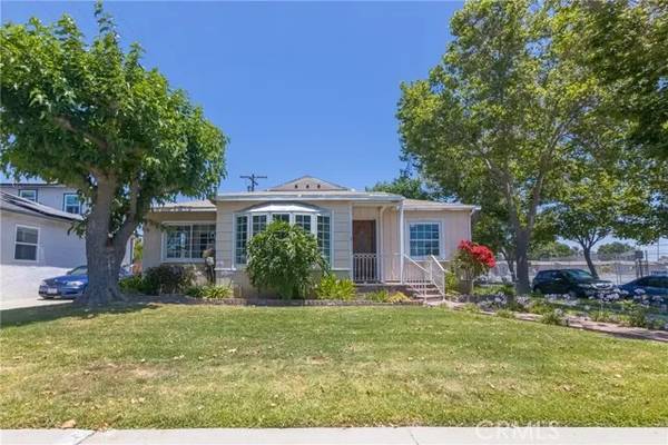 Lakewood, CA 90712,5102 Minturn Avenue