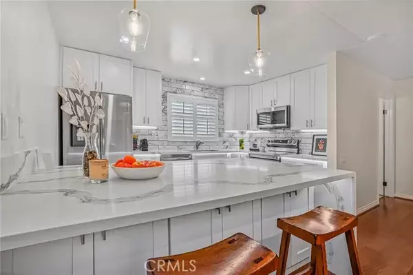 1155 11th Street #15, Manhattan Beach, CA 90266