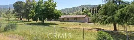 6009 Elwood Road, Sanger, CA 93657