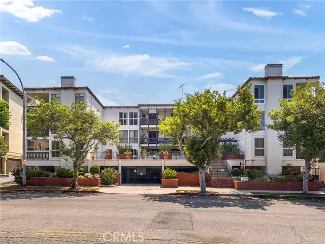 Culver City, CA 90230,6124 Buckingham #205