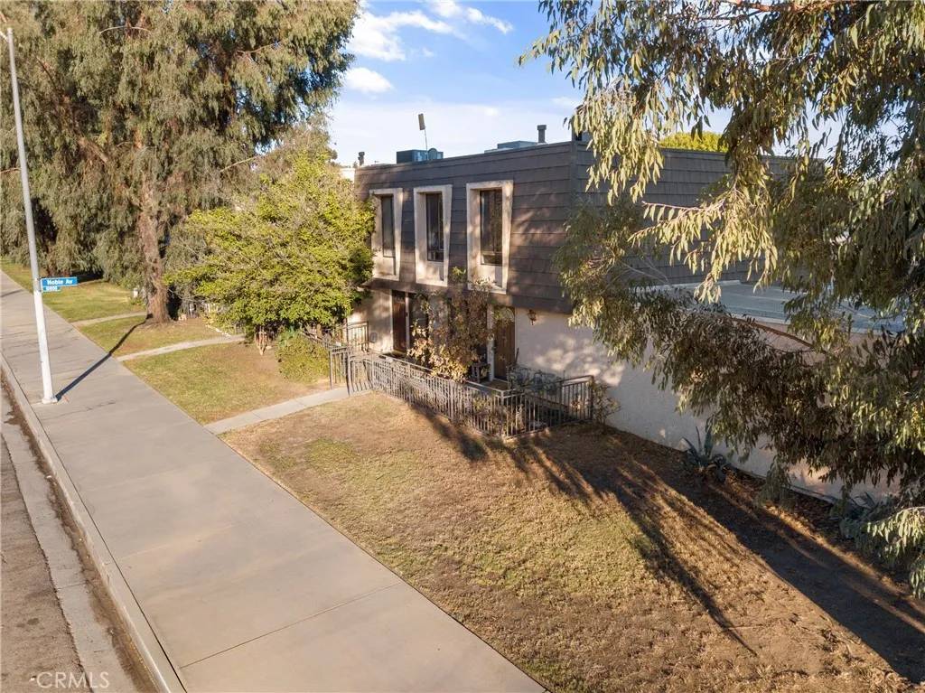 15040 Chatsworth Drive #15, Mission Hills (san Fernando), CA 91345