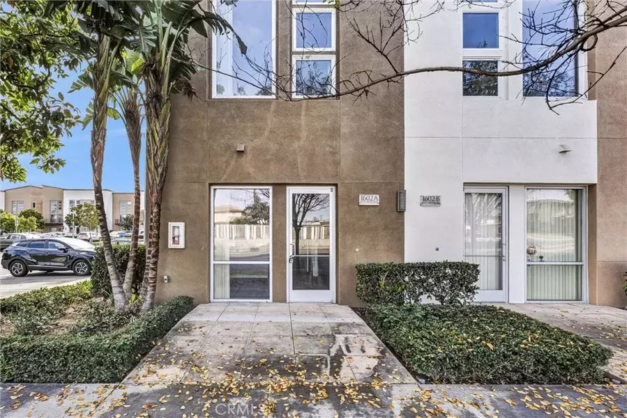 1602 W Artesia Square #A, Gardena, CA 90248