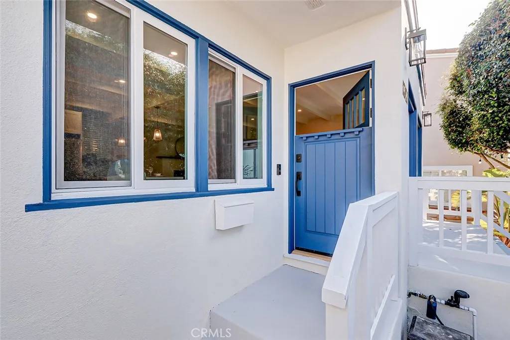 216 Monterey Boulevard, Hermosa Beach, CA 90254