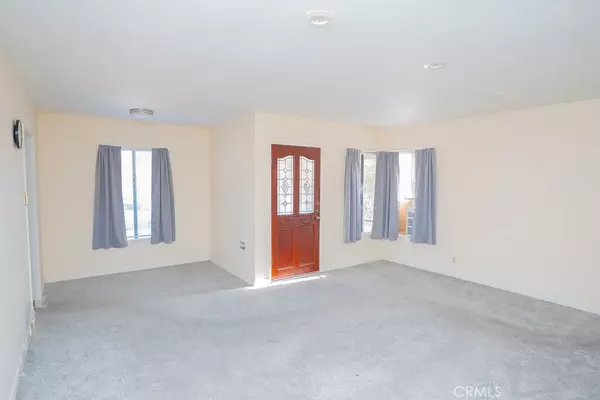 Hawthorne, CA 90250,13023 Cordary Avenue