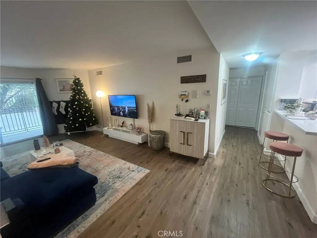 1230 Horn Avenue #417, West Hollywood, CA 90069