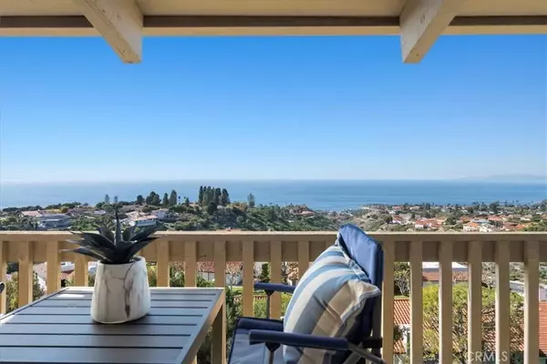 6542 Ocean Crest Drive #C303, Rancho Palos Verdes, CA 90275