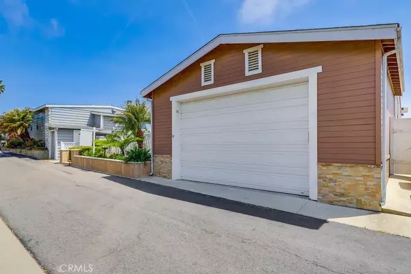 San Pedro, CA 90732,2275 W 25th #30