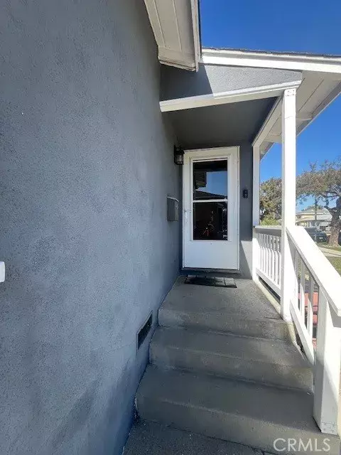 Lakewood, CA 90713,4609 Ladoga Avenue