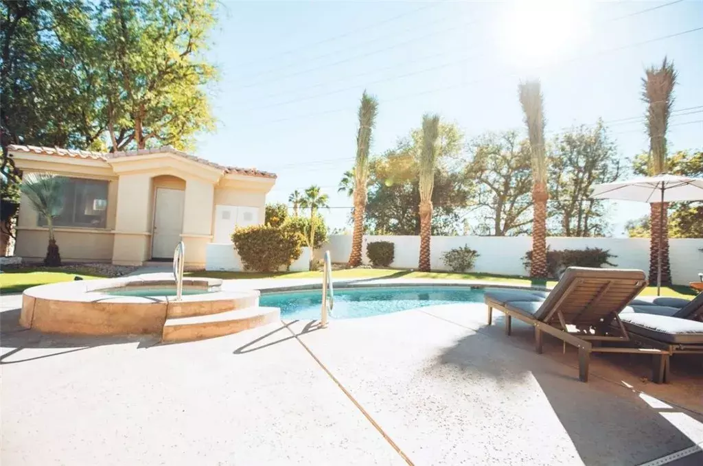 Palm Desert, CA 92260,40968 Sandpiper Court