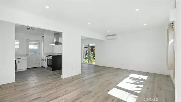 Inglewood, CA 90303,3659 110th