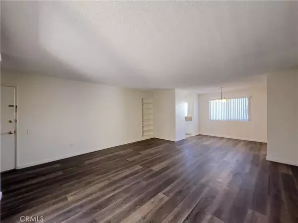 Redondo Beach, CA 90278,2513 Ruhland Avenue