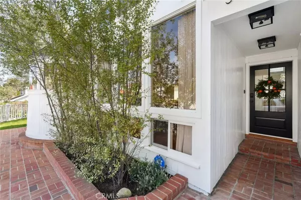 Manhattan Beach, CA 90266,3013 N Poinsettia Avenue