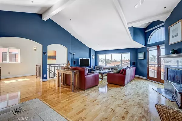 Redondo Beach, CA 90277,718 N Juanita Avenue #B