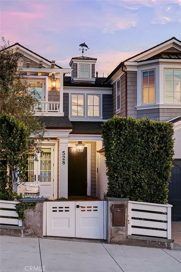 Manhattan Beach, CA 90266,528 15th Street