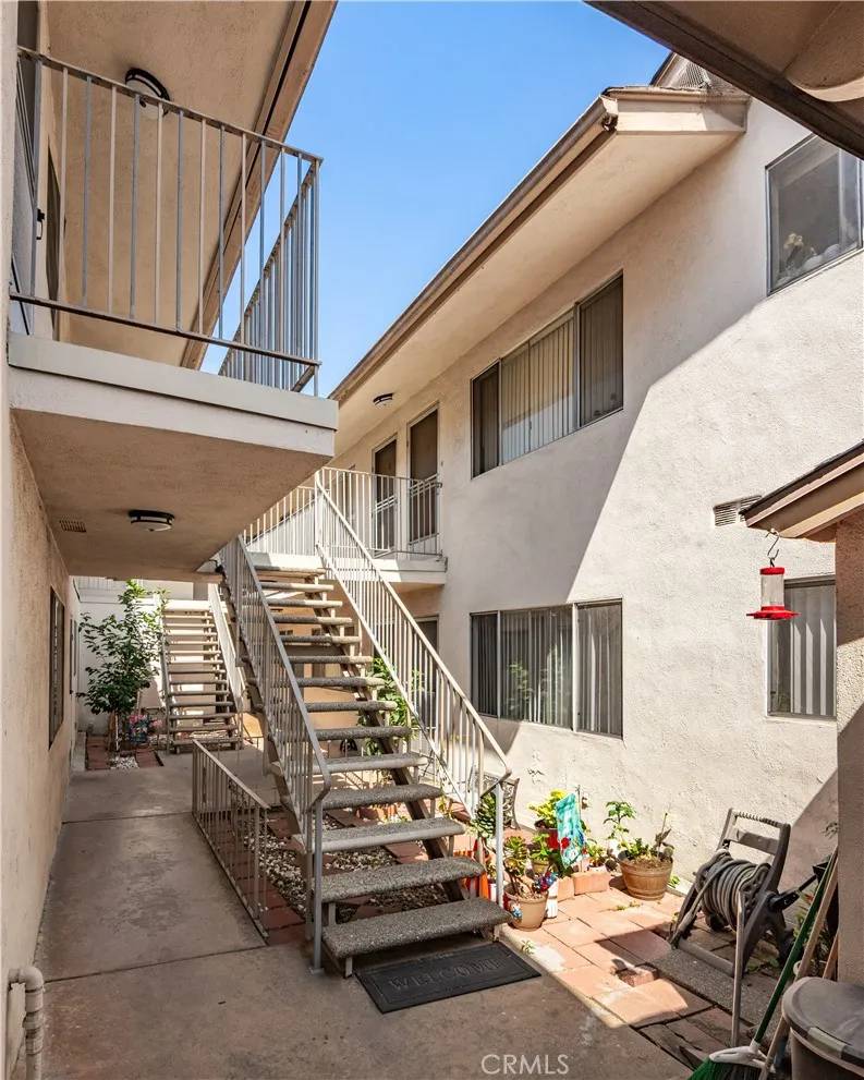 Huntington Park, CA 90255,4221 E 60th Street