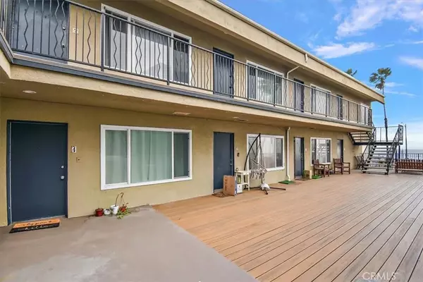 Redondo Beach, CA 90277,1802 Esplanade