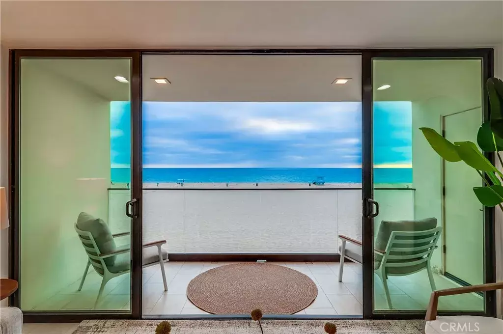 Hermosa Beach, CA 90254,1510 The Strand