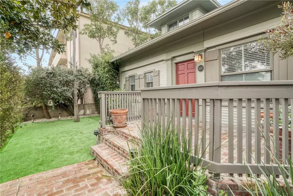 Santa Monica, CA 90401,1332 10th Street