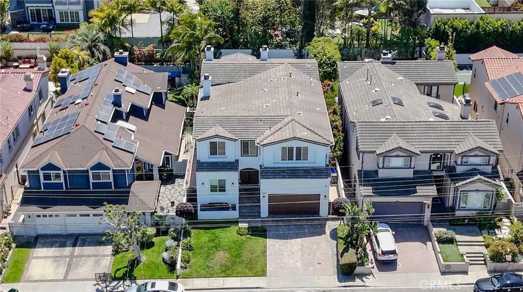 Manhattan Beach, CA 90266,1628 9th Street