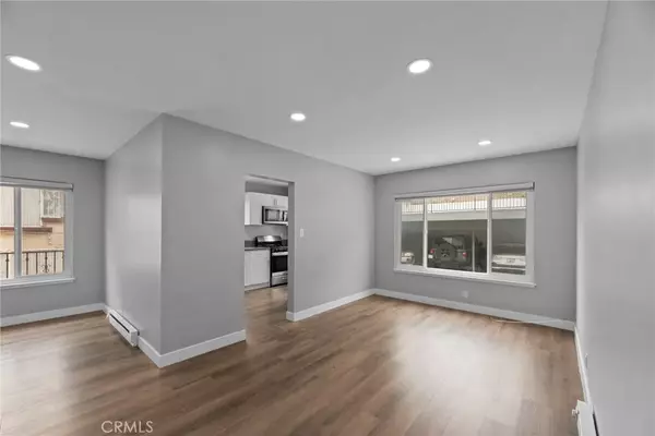 Los Angeles, CA 90068,2027 Vista Del Mar #3