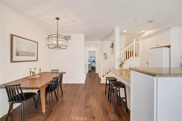 Hawthorne, CA 90250,5410 W 149th Place #10