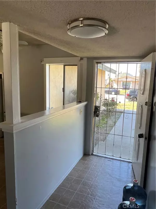 Lakewood, CA 90715,12610 Vandemere Street