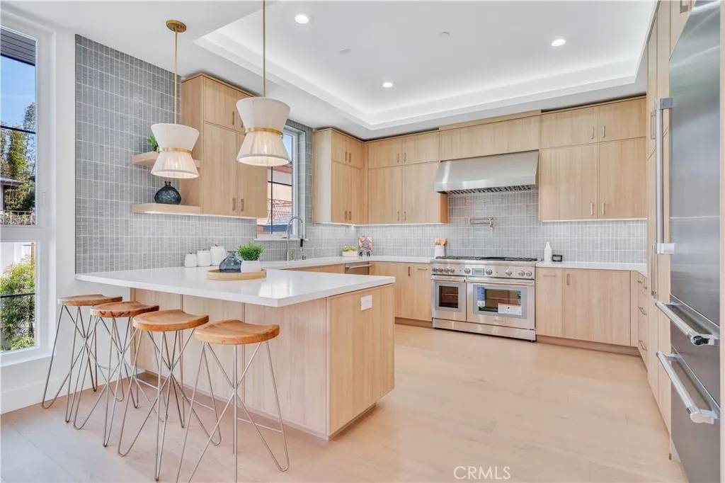 3202 Green Lane, Redondo Beach, CA 90278