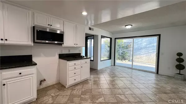 Camarillo, CA 93010,927 Palmer Avenue