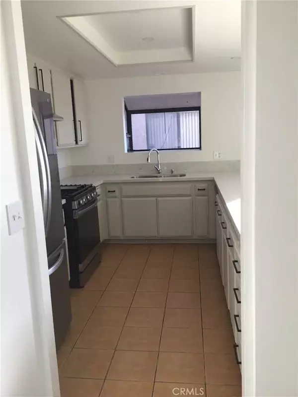 Gardena, CA 90247,850 157th #6