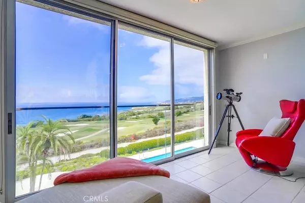 Rancho Palos Verdes, CA 90275,3200 La Rotonda Drive #311