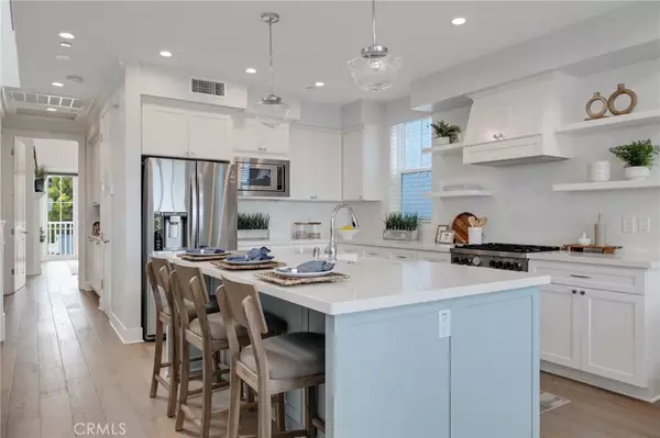 Redondo Beach, CA 90278,1524 Wollacott Street