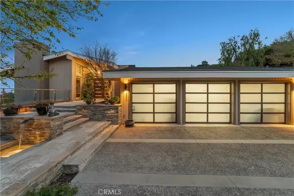 Rancho Palos Verdes, CA 90275,28852 Crestridge Road