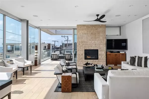 Manhattan Beach, CA 90266,216 13th Street