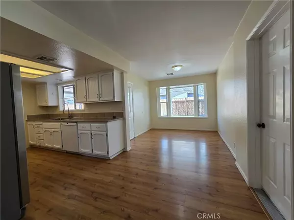 Ridgecrest, CA 93555,813 Victoria Court