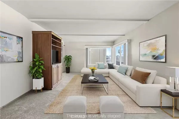 Manhattan Beach, CA 90266,132 1st Place