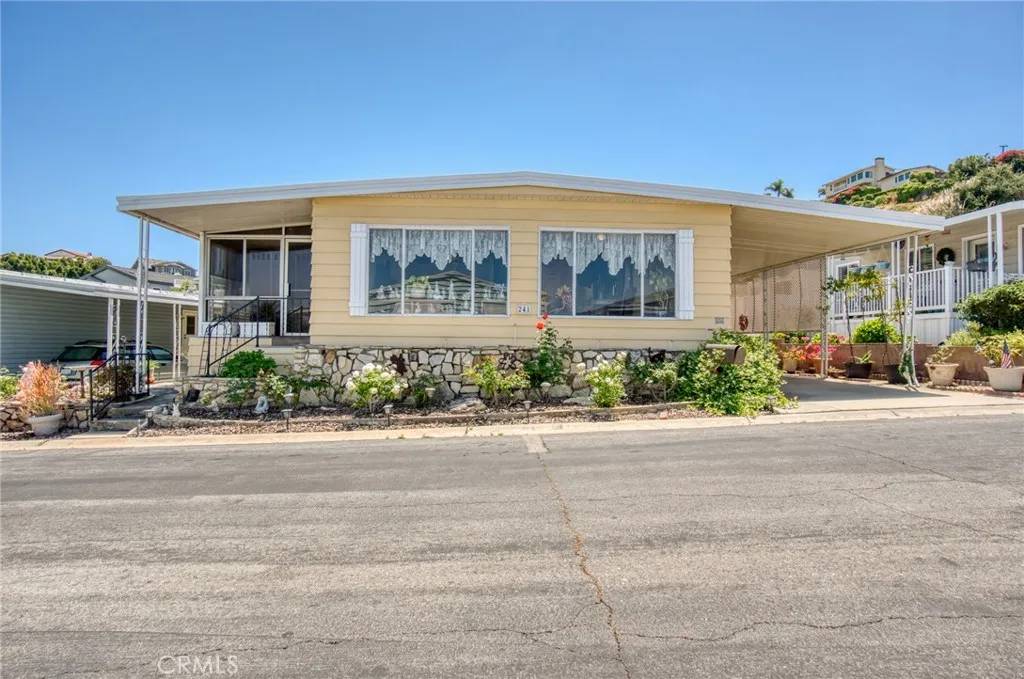 2550 Pacific Coast Hwy #241, Torrance, CA 90505