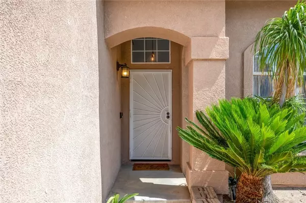 Corona, CA 92883,13492 Palomino Creek Drive