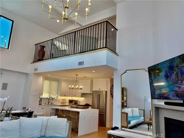 Redondo Beach, CA 90278,2621 Gates Avenue #B