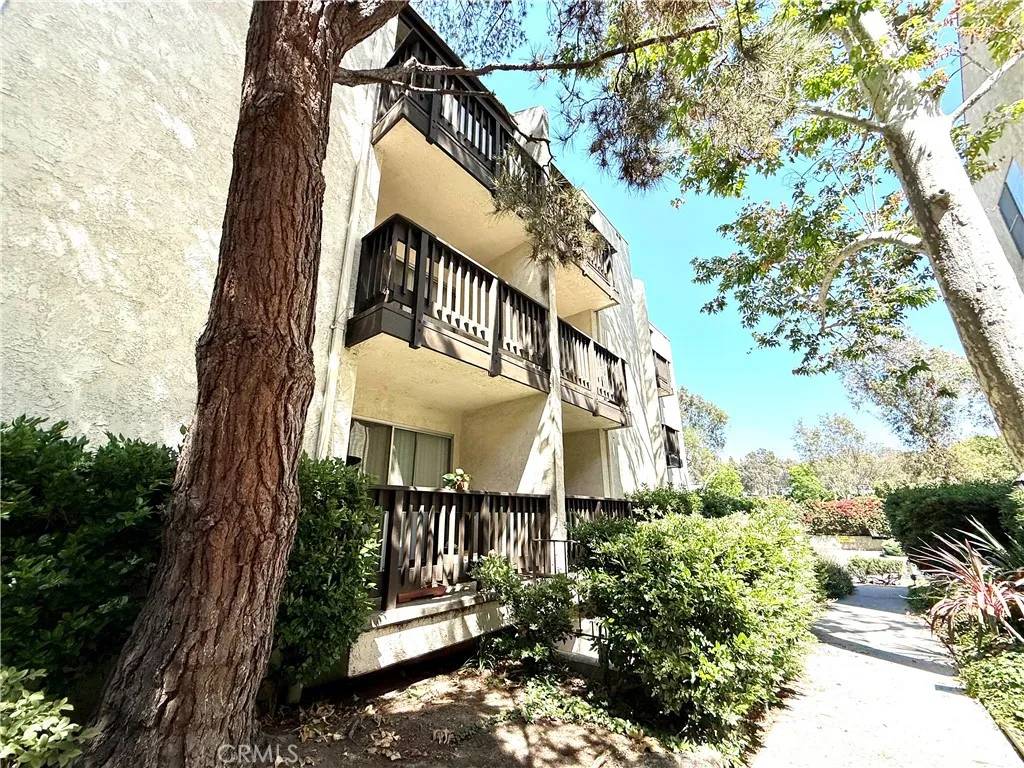 Culver City, CA 90230,4107 Summertime Lane